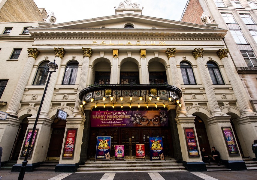 Picture of images/theatres/London_The_London_Palladium/londonpalladium_exterior_1.jpg